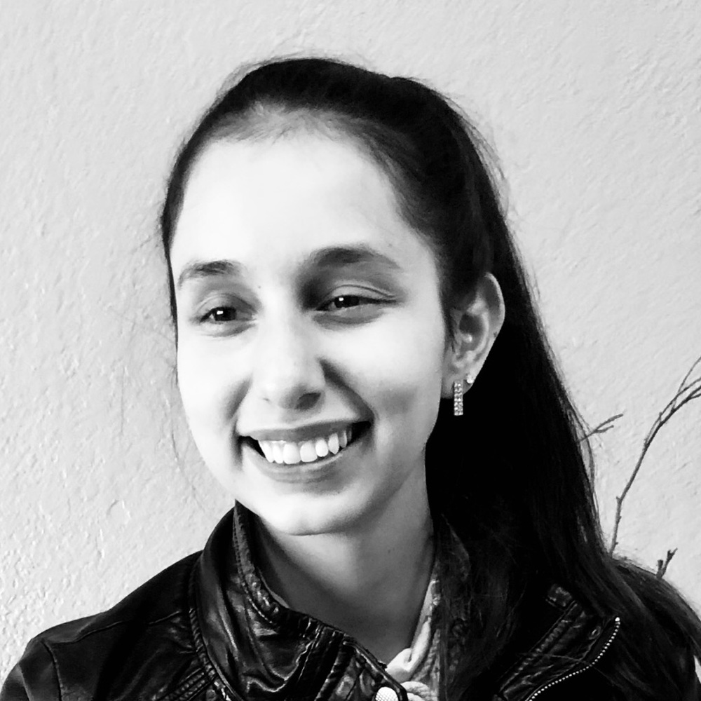 Meet your Posher, Kassandra